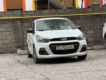 Chevrolet Spark: 2018 г., 1 л, Вариатор, Бензин, Хэтчбэк