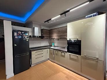 пентх: 3 комнаты, 105 м², Асанбай мкр Индивидуалка, 5 этаж, Свежий ремонт — 3