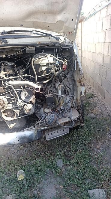 mazda 321: Продаётся фургон Mercedes-Benz Sprinter (длинная база — 4