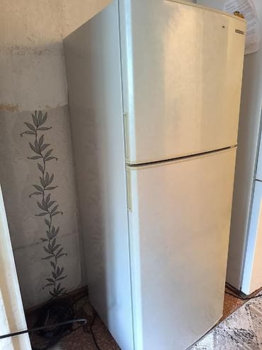 ветреный холодильник: Холодильник Samsung, Двухкамерный — 1