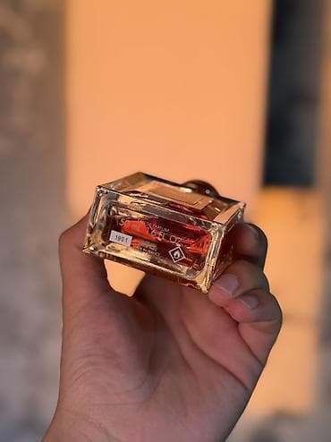Жеке буюмдар: Парфюмерия для мужчин: 1) Dior Sauvage (флакон-распылитель) - Тип — 7