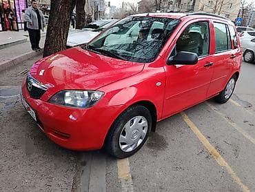 фиат панда: Mazda 2: 2003 г., 1.3 л, Механика, Бензин, Хэтчбэк — 3