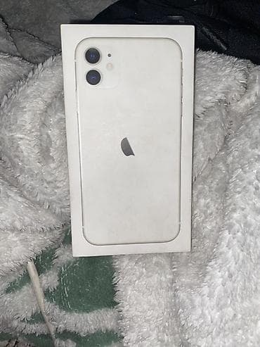 IPhone 11, Б/у, 128 ГБ, Белый, Коробка, 75 %
