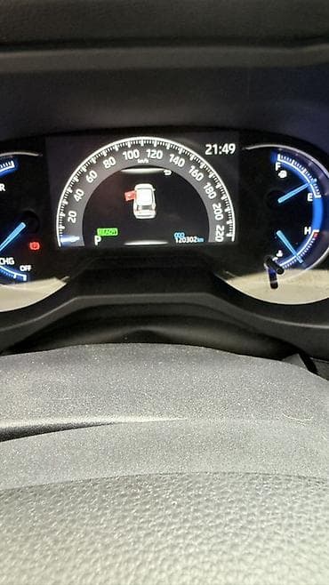 fj cruser: Toyota RAV4: 2020 г., 2.5 л, Автомат, Гибрид, Кроссовер — 10