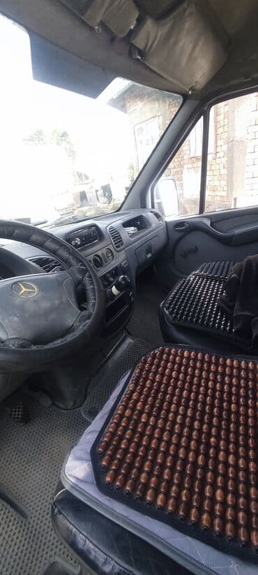 продаю связи с переездом: Mercedes-Benz Спринтер: 2004 г., 2.2 л, Механика, Дизель, Фургон — 5