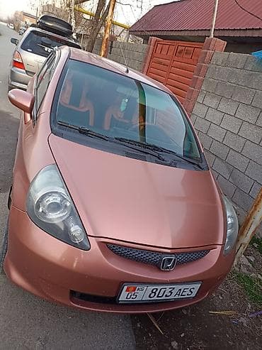 Honda Jazz: 2005 г., 1.5 л, Автомат, Бензин, Хэтчбэк