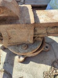 Генераторы: Тиски продаю — 4