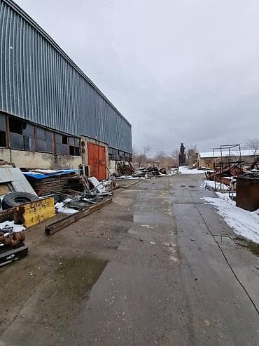 локал: С оборудованием, 2000 м² — 6