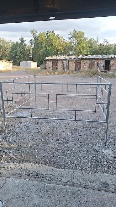 фуд трэк: Все виды сварочных работ. Вешалка, ограждение, стеллажи, полки — 6