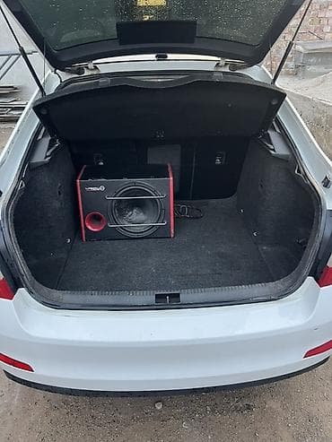 smart plus: Skoda Octavia: 2016 г., Седан — 5