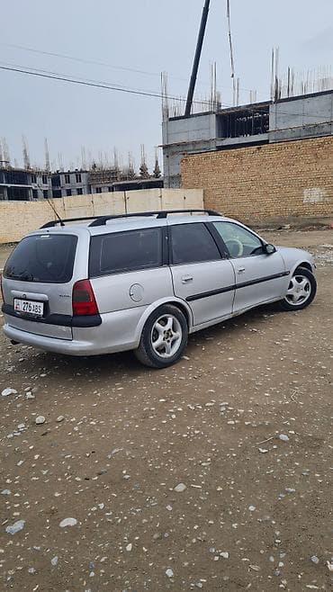 опель калибра: Opel Vectra: 1999 г., 2 л, Автомат, Бензин, Универсал — 1