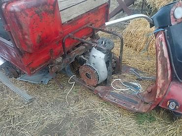 Мототехника: Грузовой мотороллер сатылат бирөөсү на ходу бирөөсү жүрбөйт көгү — 4