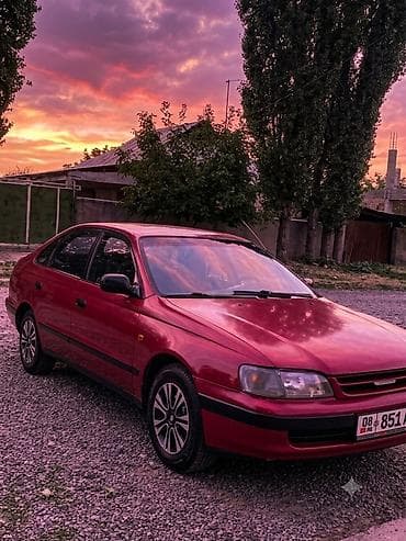 Toyota Carina E: 1995 г., 1.8 л, Механика, Бензин, Хэтчбэк at lalafo.kg Toyota Carina E: 1995 г., 1.8 л, Механика, Бензин, Хэтчбэк