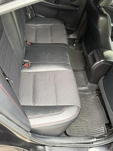 byd e7: Toyota Camry: 2015 г., 2.5 л, Автомат, Гибрид, Седан — 6