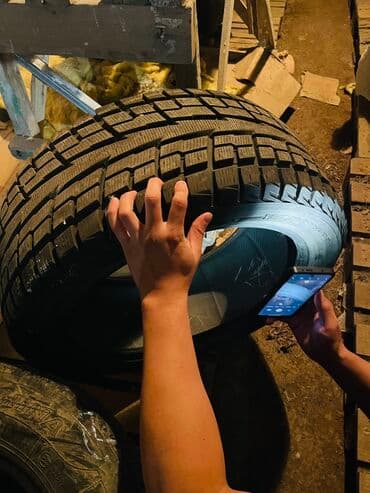 Паркет: Шины 275 / 45 / R 20, Зима, Б/у, Комплект, Внедорожные (АТ/МТ), Япония, Yokohama — 1