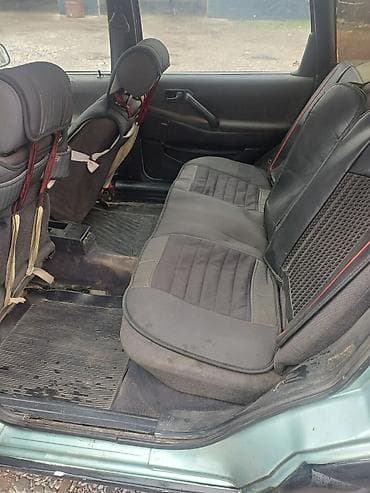 Volkswagen: Volkswagen Passat: 1991 г., 1.8 л, Механика, Бензин, Универсал — 5