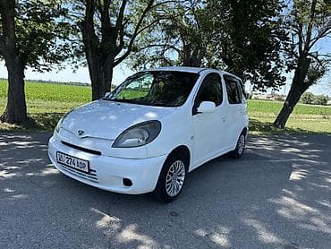 митсубиси спес стар: Daihatsu YRV: 2000 г., 1.3 л, Автомат, Бензин, Хэтчбэк — 6