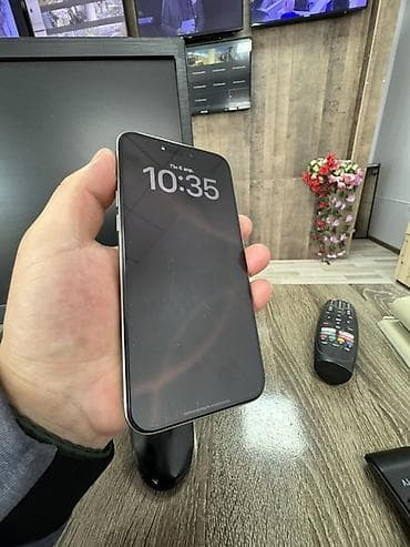 galaxy a 22: IPhone 15 Pro Max, Серебристый — 4