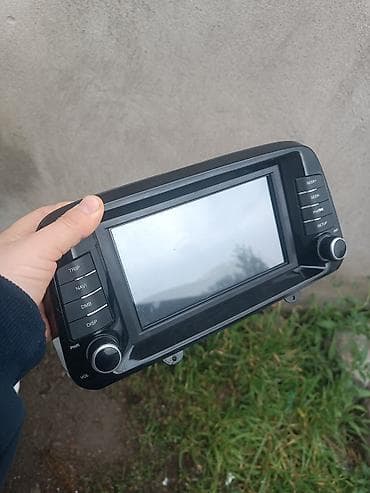 video camera: Штатная мультимедийная система для автомобиля Киа морнинг оригинал — 2