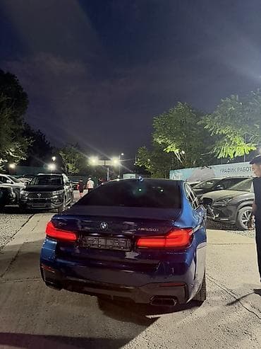 Транспорт: BMW 5 series: 2021 г., 4.4 л, Автомат, Бензин, Седан — 5