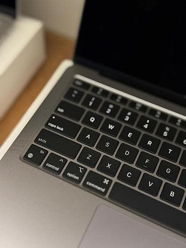 mi bent: Новый, Apple M1, ОЗУ, RAM: 8 ГБ — 2