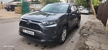 Toyota RAV4: 2019 г., 2.5 л, Автомат, Бензин, Кроссовер — 2