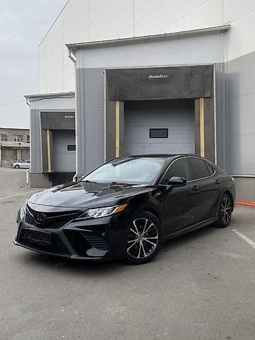 Toyota: Toyota Camry: 2020 г., 2.5 л, Автомат, Бензин, Седан — 2