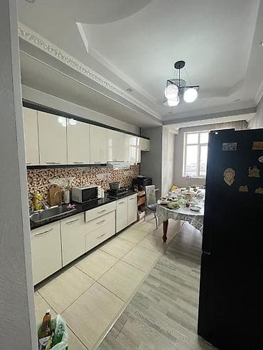 Недвижимость: 3 комнаты, 114 м², Элитка, 8 этаж, Старый ремонт — 1