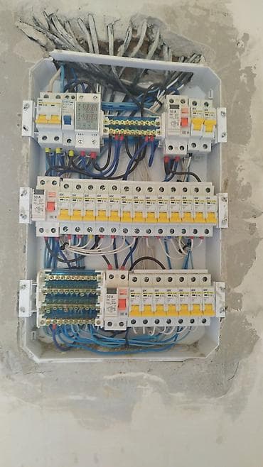 Электромонтажные работы: сборка и настройка электрощитов -