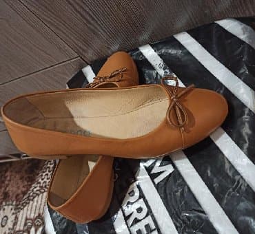 Балетки кожаные, очень легкие и удобные. Покупали в Турции, дорого