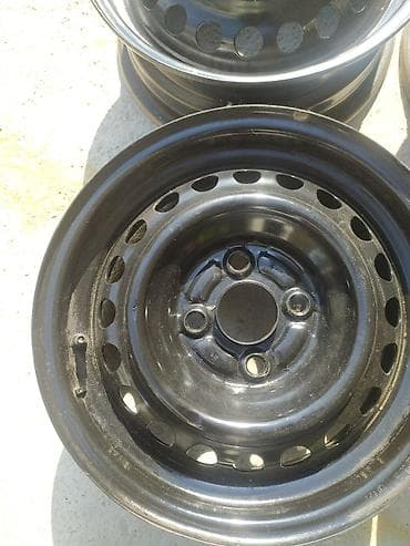 Шины и диски: Железные Диски R 14 Комплект, отверстий - 4, Б/у — 4