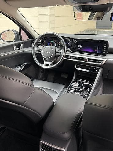bme e34: Kia K5: 2021 г., 2 л, Автомат, Бензин — 2