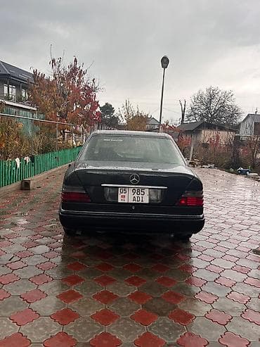 Продажа авто: Mercedes-Benz W124: 1993 г., 2.2 л, Механика, Бензин, Седан — 6