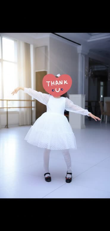 котенок белый купить: Детское платье, цвет - Белый, Б/у — 1