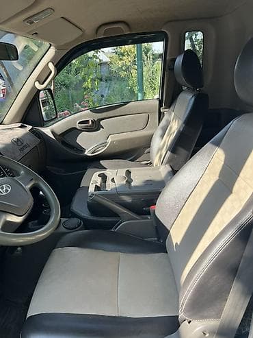 Унаа: Жеңил жүк ташуучу унаа, Hyundai, Стандарт, Колдонулган — 4