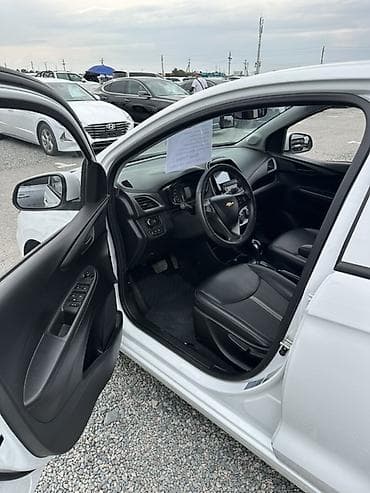 wuling mini ev: Chevrolet Spark: 2019 г., Бензин, Хэтчбэк — 5