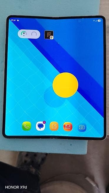 gear vr: Samsung Galaxy Z Fold 3, Б/у, 256 ГБ, цвет - Бежевый, 2 SIM — 1