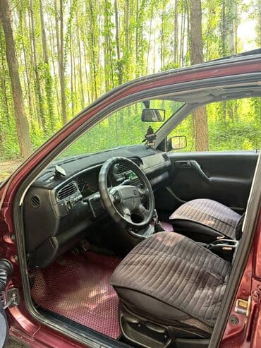 авто в следующем выкупом: Volkswagen Vento: 1993 г., 1.8 л, Механика, Бензин, Седан — 12