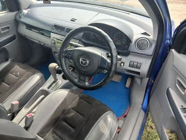 обмен дом на авто: Mazda Demio: 2003 г., 1.5 л, Автоматические, Бензин, Хэтчбэк — 3