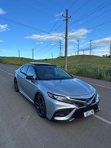 Транспорт: Toyota Camry: 2020 г., 2.5 л, Автомат, Бензин, Седан — 2