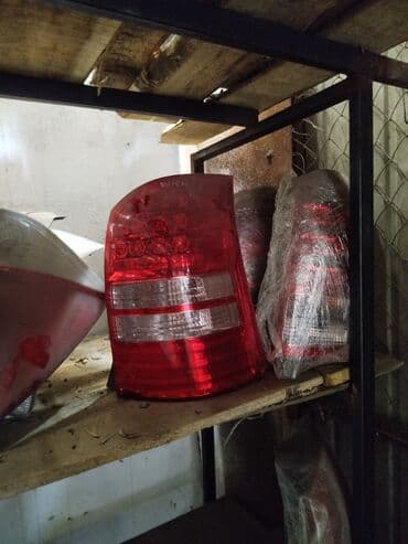 Задний левый стоп-сигнал Toyota 2008 г., Б/у, Оригинал, Япония
