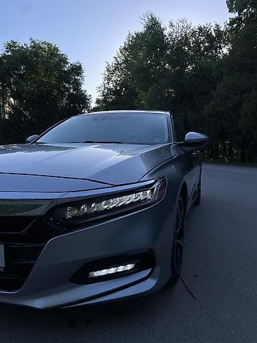 Транспорт: Honda Accord: 2018 г., 1.5 л, Автомат, Бензин, Седан — 3