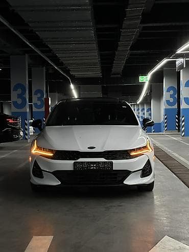 Kia K5: 2021 г., 1.6 л, Автомат, Бензин, Седан
