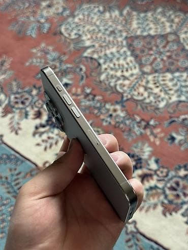 iphone icloud: IPhone 15 Pro, Б/у, 128 ГБ, Natural Titanium, Защитное стекло, Чехол, Кабель, В рассрочку, 90 % — 4