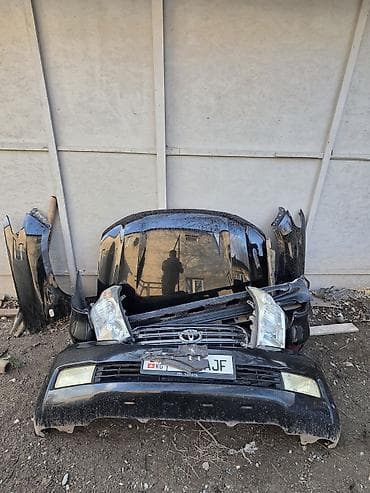 Комплект кузовных запчастей Toyota (корпусные элементы передней и