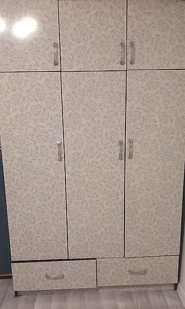 шкаф дешево: Шифоньер, шкаф для одежды, Прямой, ЛДСП — 1