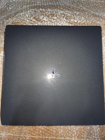 8gb ram ddr4: PlayStation 4 Pro + 2 геймпада DualShock 4 - Модель: PS4 Pro — 1