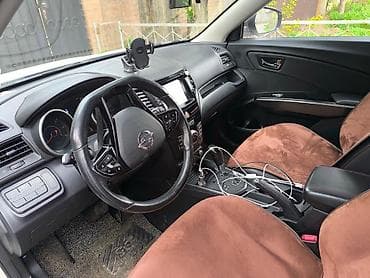 e39 m5: Ssangyong Tivoli: 2018 г., 1.6 л, Автомат, Дизель, Кроссовер — 3