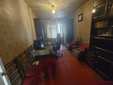 5: 3 комнаты, 60 м², Золотой квадрат 5 этаж, Старый ремонт — 1