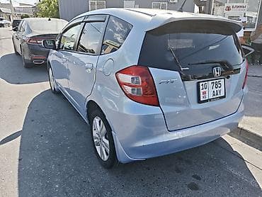 вампер хонда фит: Honda Fit: 2008 г., 1.3 л, Автомат, Бензин, Хэтчбэк — 4